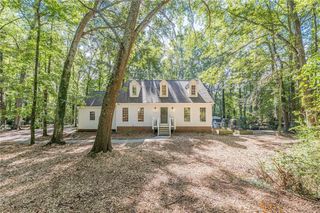 2400 Centerville Rosebud Road, Loganville, GA 30052