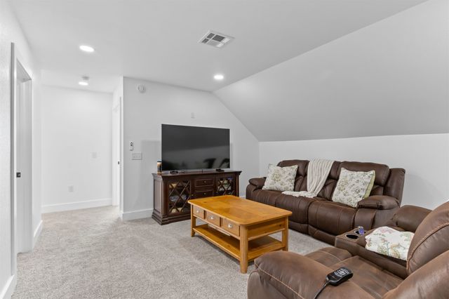 6618 E 171st Street S, Bixby, OK 74008