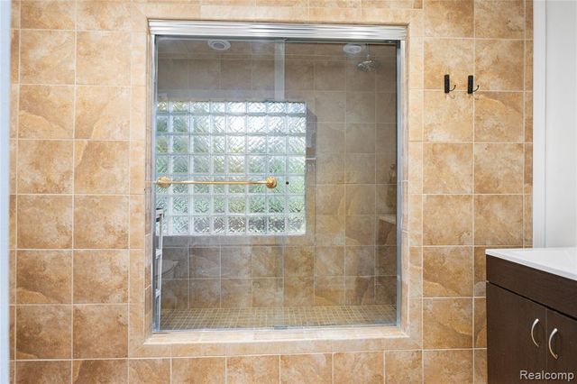 46150 7 Mile Road, Northville, MI 48167