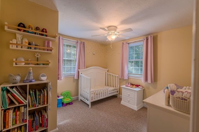 90 Codding Dr, Taunton, MA 02780