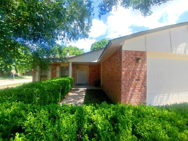24122 Rafter Three Drive, Hockley, TX 77447