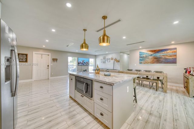 9104 SW 180th St, Palmetto Bay, FL 33157