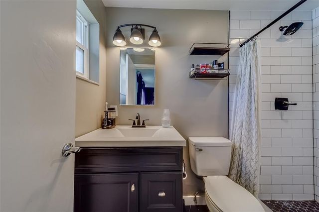 140 MEADOWLARK DR, Safety Harbor, FL 34695