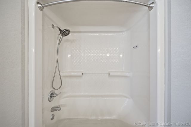 16921 Elm Lane, Morris, OK 74445