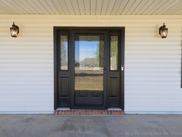 16921 Elm Lane, Morris, OK 74445