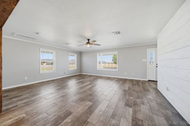 16921 Elm Lane, Morris, OK 74445