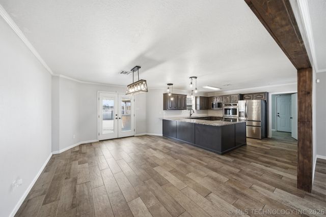 16921 Elm Lane, Morris, OK 74445