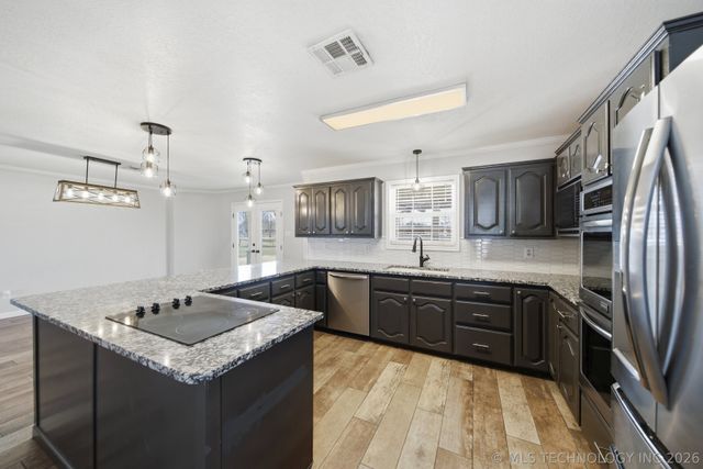 16921 Elm Lane, Morris, OK 74445