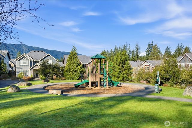 3122 SE 16th St, North Bend, WA 98045