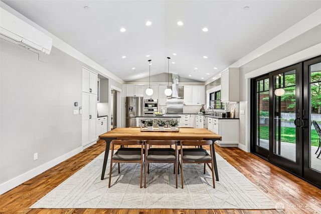 12405 NE 108th Place, Kirkland, WA 98033
