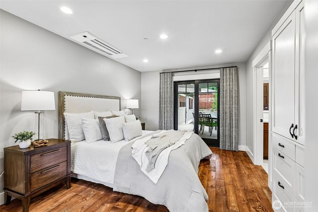 12405 NE 108th Place, Kirkland, WA 98033