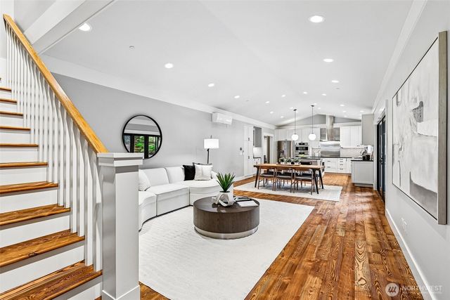 12405 NE 108th Place, Kirkland, WA 98033