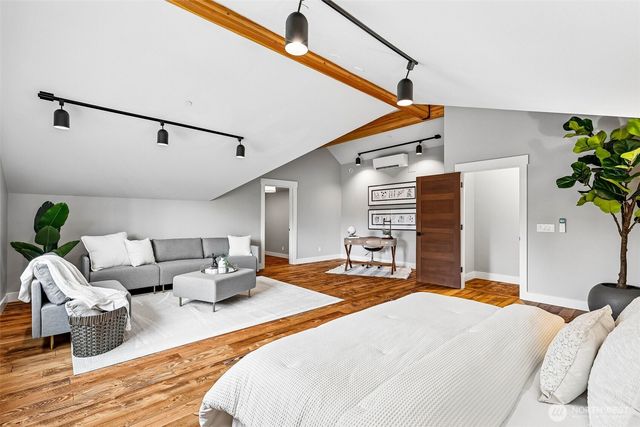 12405 NE 108th Place, Kirkland, WA 98033