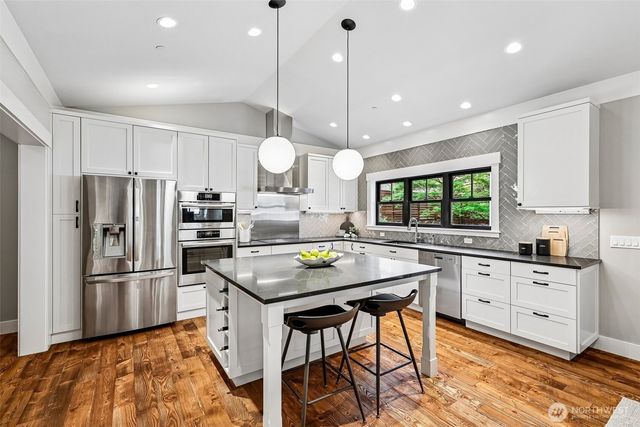 12405 NE 108th Place, Kirkland, WA 98033