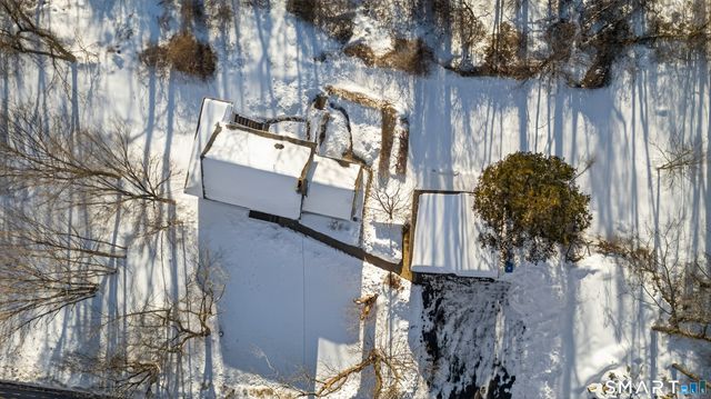 1486 Route 163, Montville, CT 06370