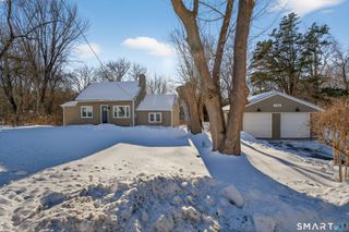 1486 Route 163, Montville, CT 06370