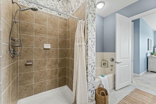 200 River Landing Drive 401a, Charleston, SC 29492