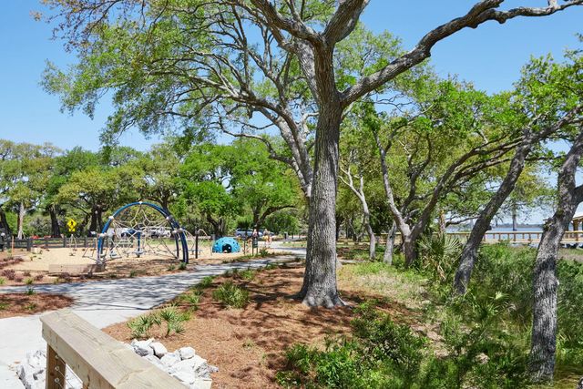 200 River Landing Drive 401a, Charleston, SC 29492