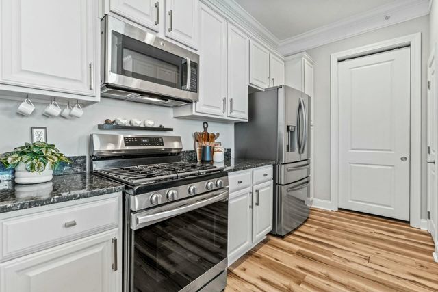 200 River Landing Drive 401a, Charleston, SC 29492