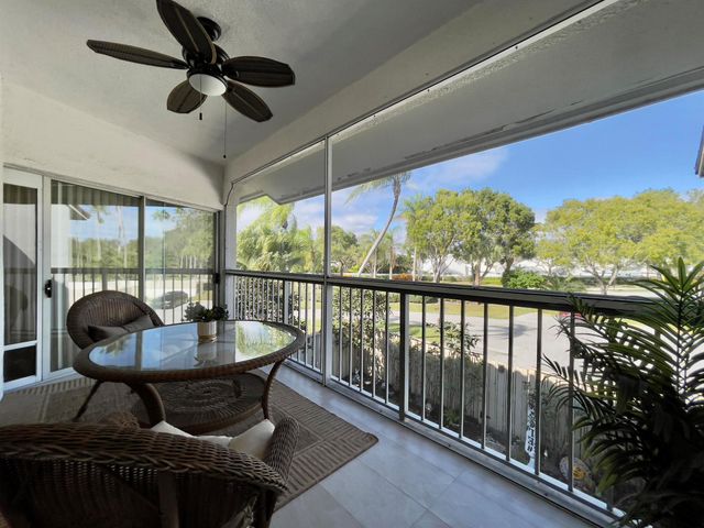 202 Cypress Point Drive 202, Palm Beach Gardens, FL 33418