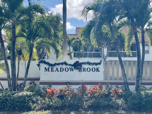 202 Cypress Point Drive 202, Palm Beach Gardens, FL 33418