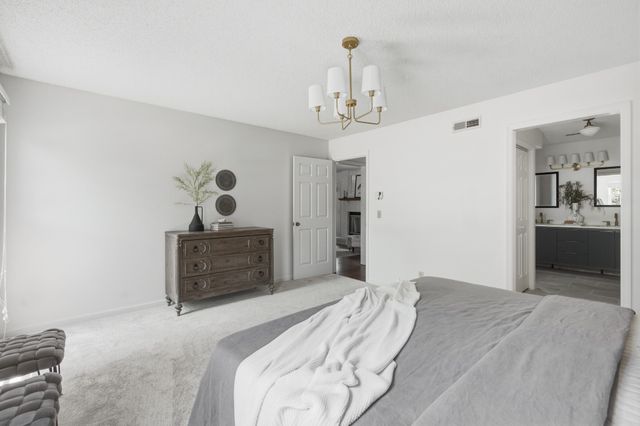 1201 Reelfoot Cir, Nashville, TN 37214