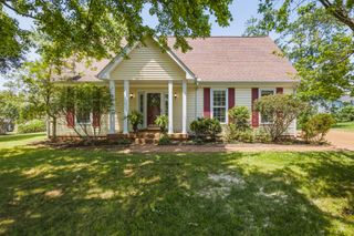 1201 Reelfoot Cir, Nashville, TN 37214
