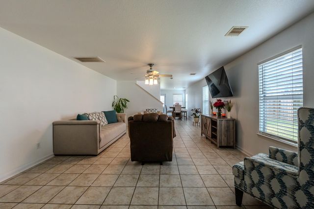 6507 Hawthorne Falls Lane, Houston, TX 77049