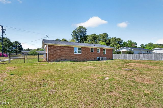 6086 Red Hill Church Road, Coats, NC 27521