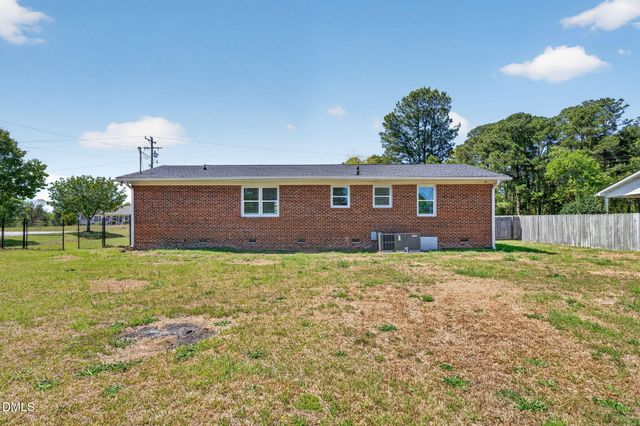 6086 Red Hill Church Road, Coats, NC 27521