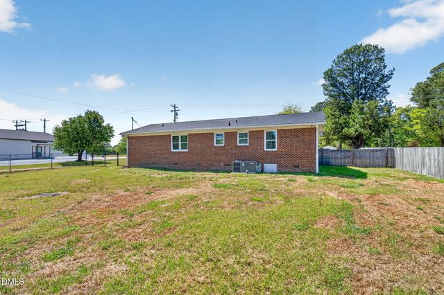 6086 Red Hill Church Road, Coats, NC 27521