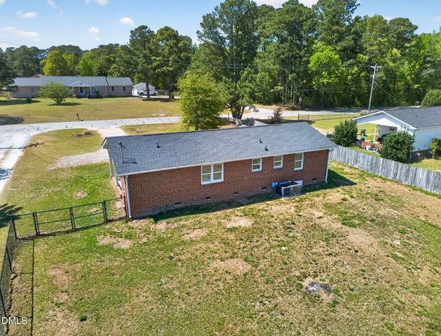6086 Red Hill Church Road, Coats, NC 27521