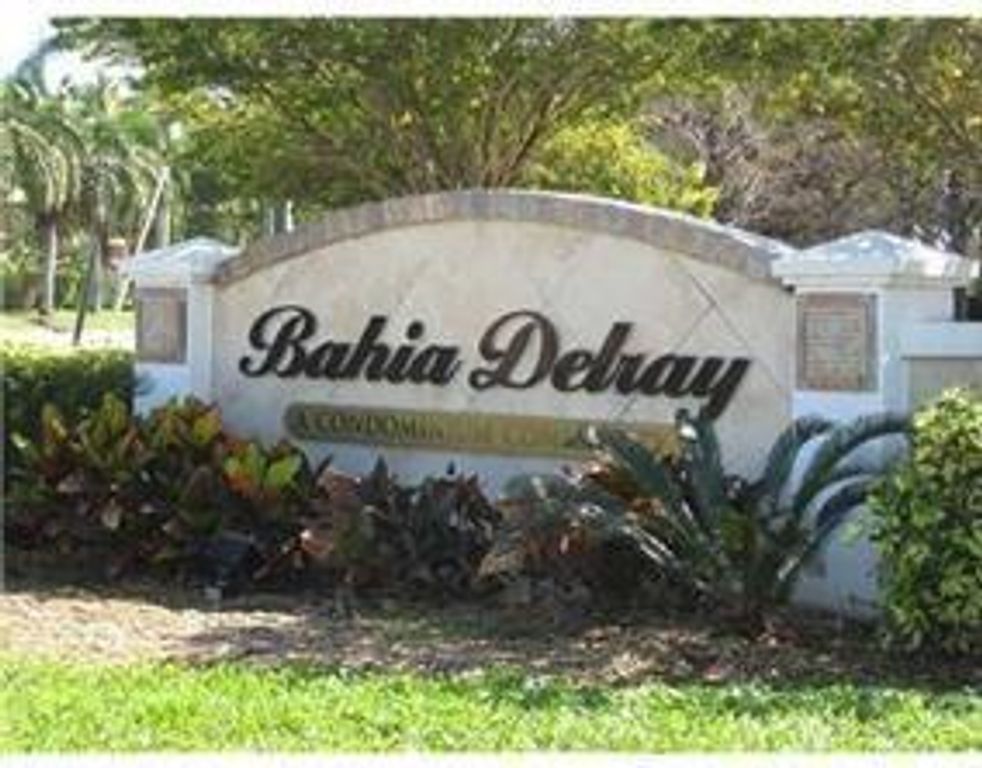 1001 Crystal Way B, Delray Beach, FL 33444