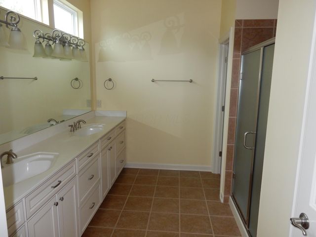 144 Tinley Park Circle, Delaware, OH 43015