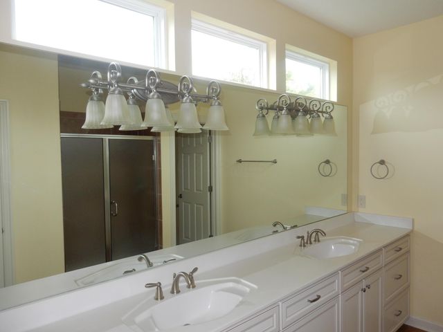 144 Tinley Park Circle, Delaware, OH 43015