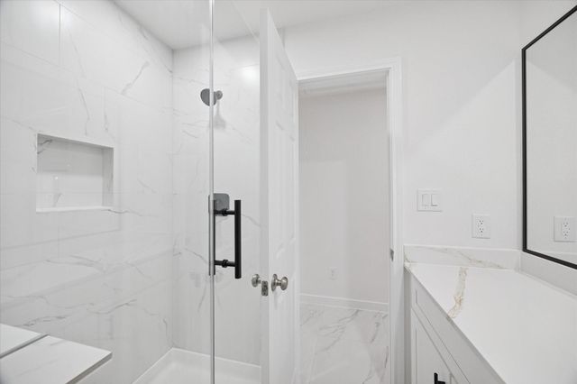 6415 Upshaw Drive, Houston, TX 77396