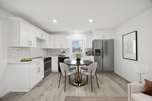 6415 Upshaw Drive, Houston, TX 77396