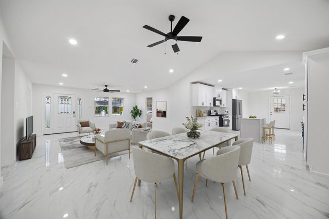 6415 Upshaw Drive, Houston, TX 77396