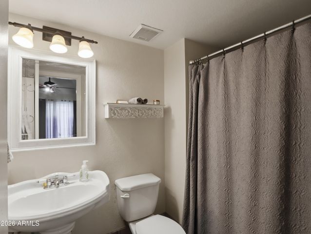 1402 E OSBORN Road 2, Phoenix, AZ 85014