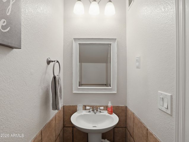 1402 E OSBORN Road 2, Phoenix, AZ 85014