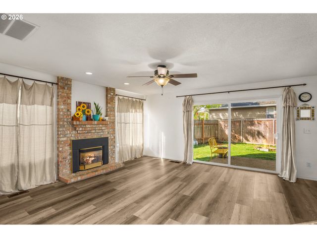 3295 Ne 4TH Ave, Hillsboro, OR 97124