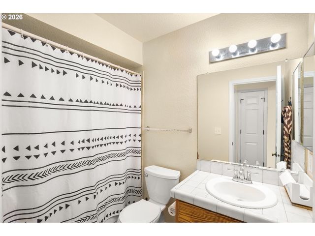 3295 Ne 4TH Ave, Hillsboro, OR 97124