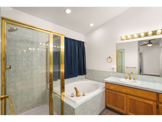 3295 Ne 4TH Ave, Hillsboro, OR 97124