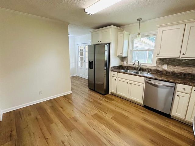145 Cardinal Drive NE, Calhoun, GA 30701