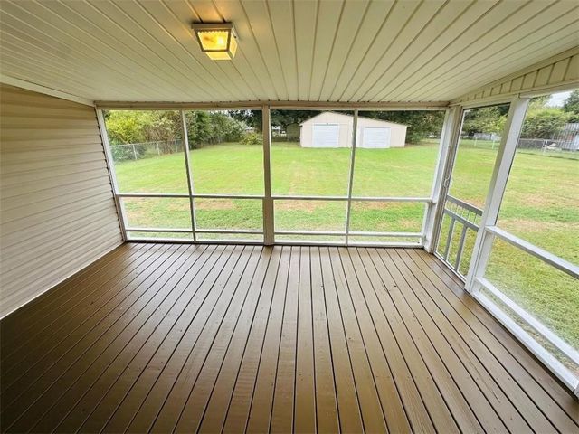 145 Cardinal Drive NE, Calhoun, GA 30701