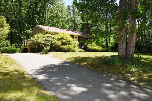 58 Carriage Road, Hanson, MA 02341