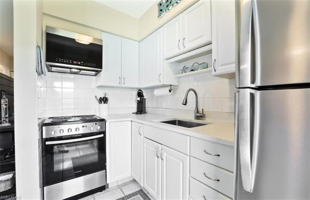 240 Collier BLVD F1, Marco Island, FL 34145