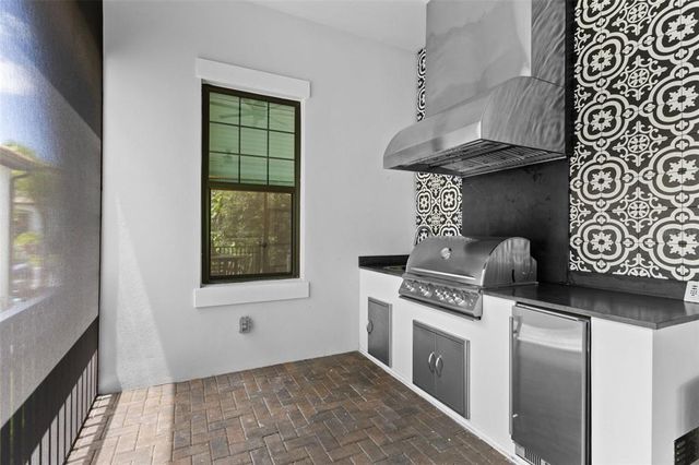1039 SEAGRAPE DRIVE, Ruskin, FL 33570