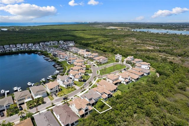 1039 SEAGRAPE DRIVE, Ruskin, FL 33570