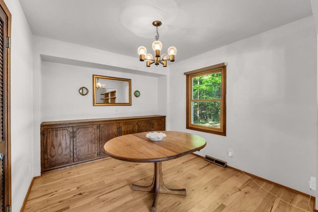 3011 Bruce DRIVE, Racine, WI 53404